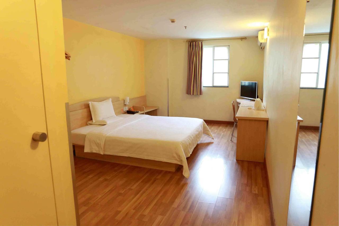 365 Hotel Haimen Oda fotoğraf