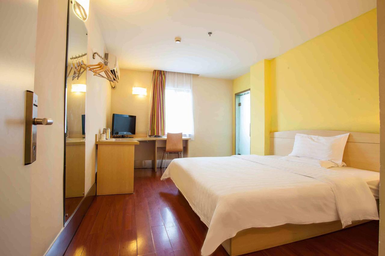 365 Hotel Haimen Oda fotoğraf