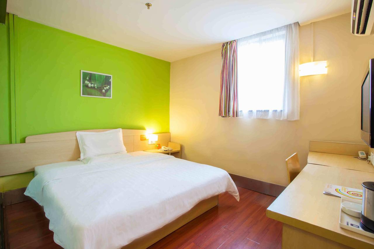 365 Hotel Haimen Oda fotoğraf